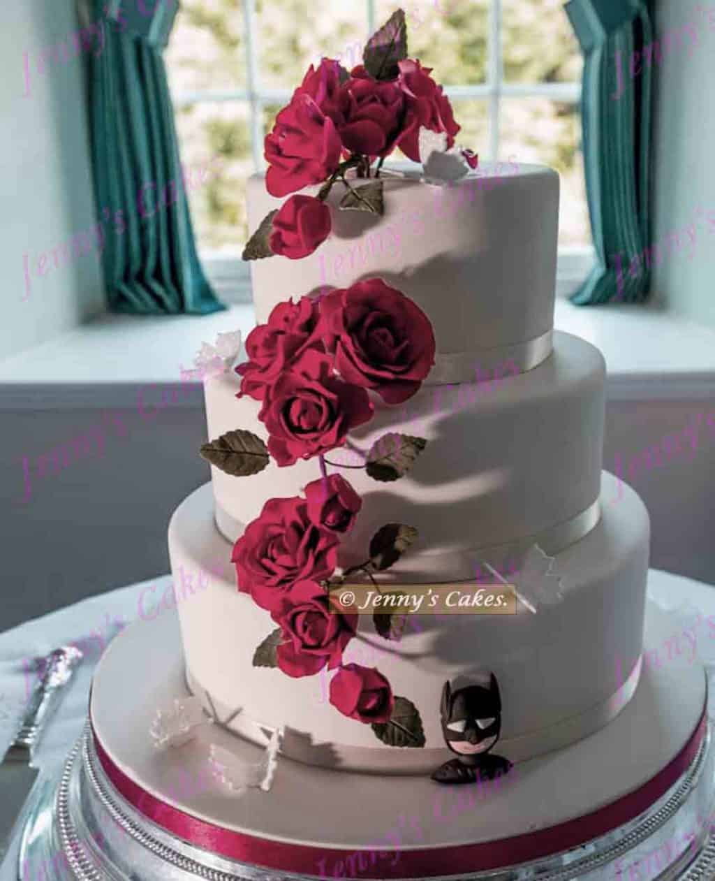 Batman wedding Cake with Red Roses